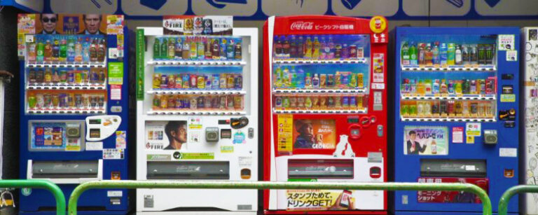 Uniknya Vending Machines Yang Ada Di Jepang