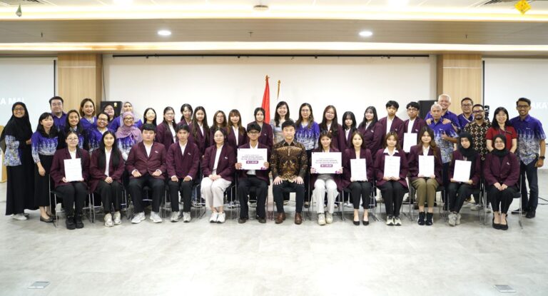 Japanese Popular Culture Mendominasi Penerima Beasiswa NITORI 2025